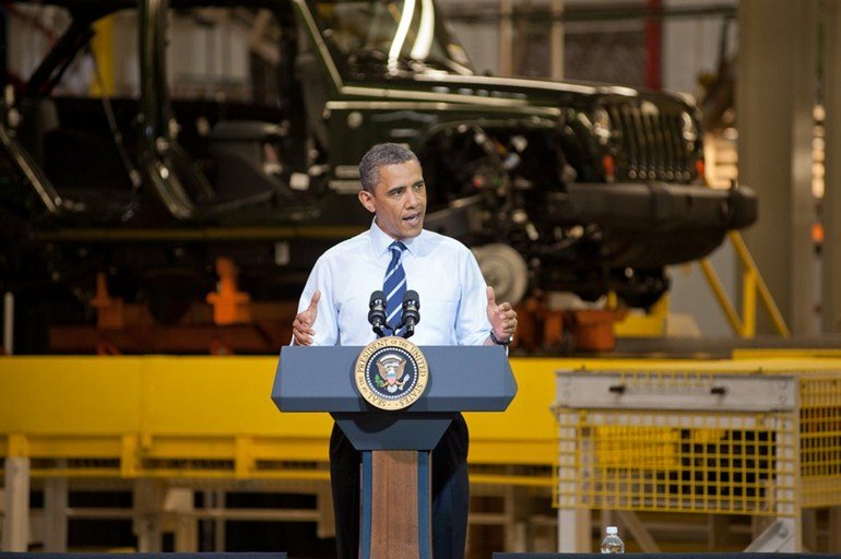 Obama in a jeep factory - original withcontext